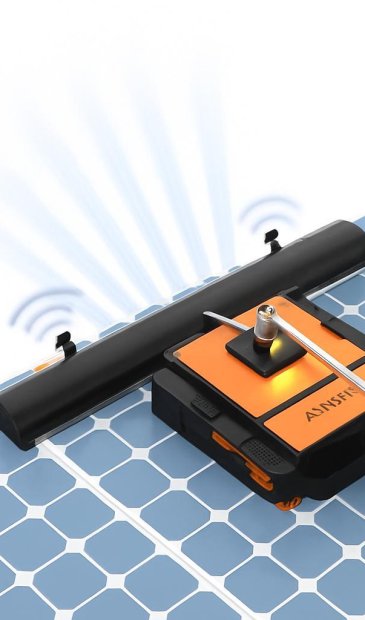 Güneş Paneli Temizleme Robotu