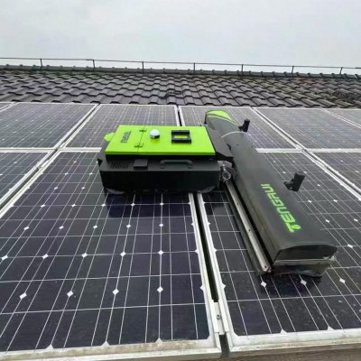 Güneş Paneli Temizleme Robotu