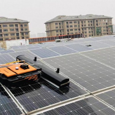 Güneş Paneli Temizleme Robotu