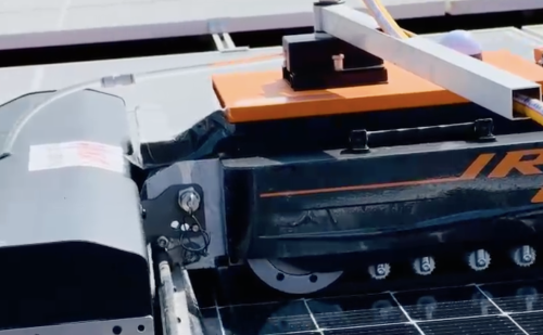 Güneş Paneli Temizleme Robotu